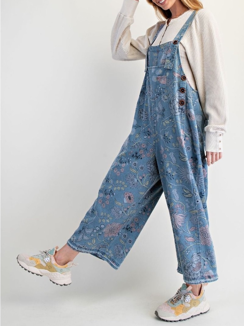 NWT easel relaxed fit wide leg floral overalls